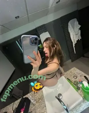 abejitaaa_0 / abejitaaaa / abejitaaaa0 nude photo #0012