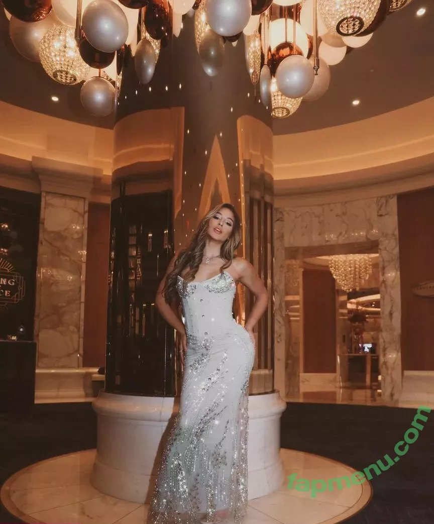 Abella Danger nude photo #2304 (abella_danger / abelladanger / dangershewrote)