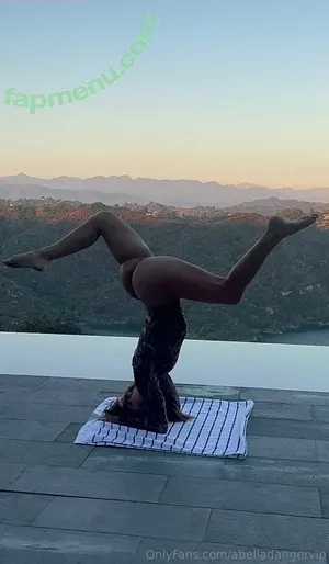Abella Danger / abella_danger / abelladanger / dangershewrote nude photo #3012