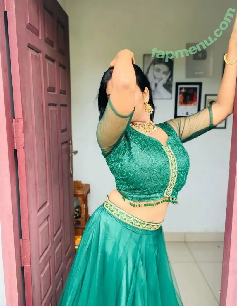 abhirami01 nude photo #0003 (abhirami01)