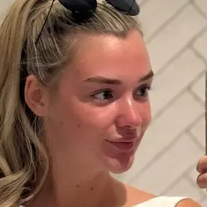 Abi Coombes Farmer / abi.coombes / abixonlyfans nude photo #0002