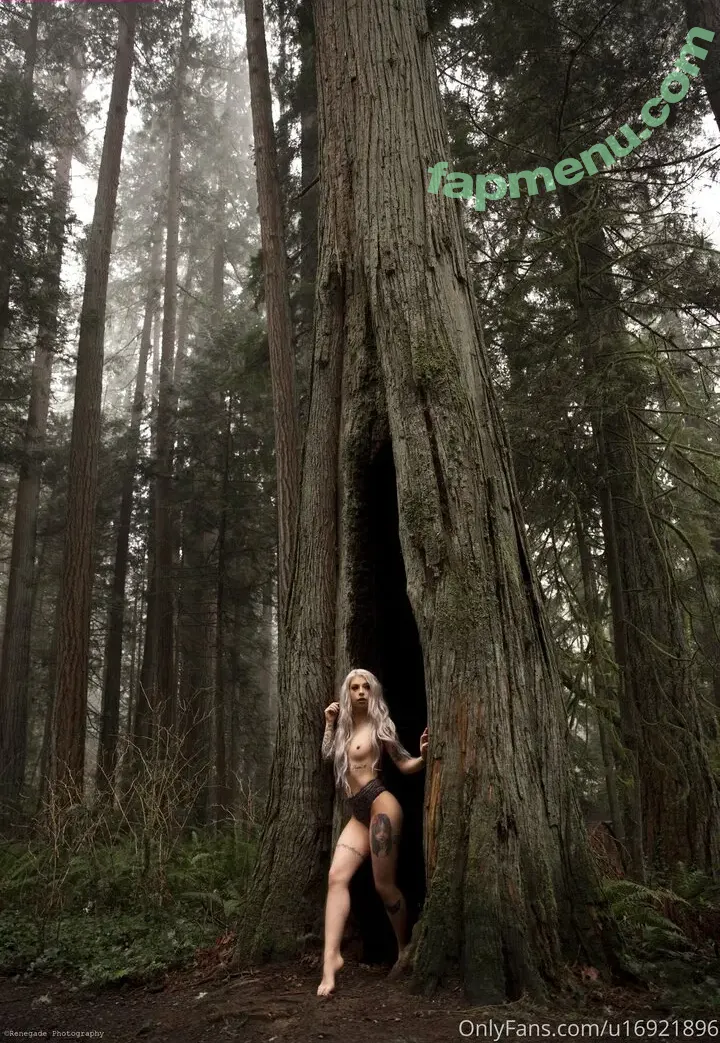 Abi Vorhies nude photo #0006 (queenabiv / queenabiv.xo)