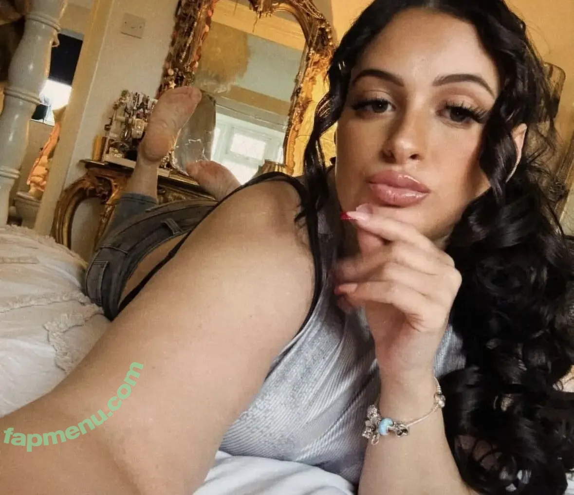Abi96 nude photo #0007 (abi96_x_)