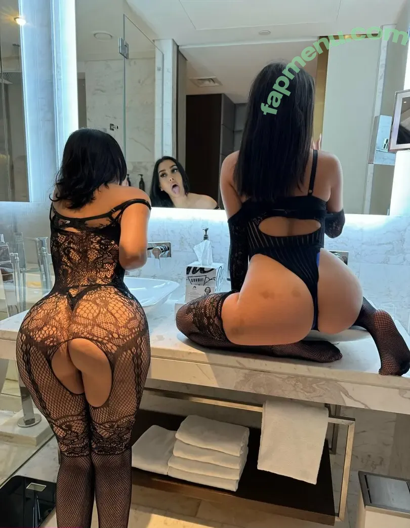 abiaalb nude photo #0016 (abiaalb)