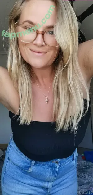 abifox12xxx / abi_fox12 nude photo #0165