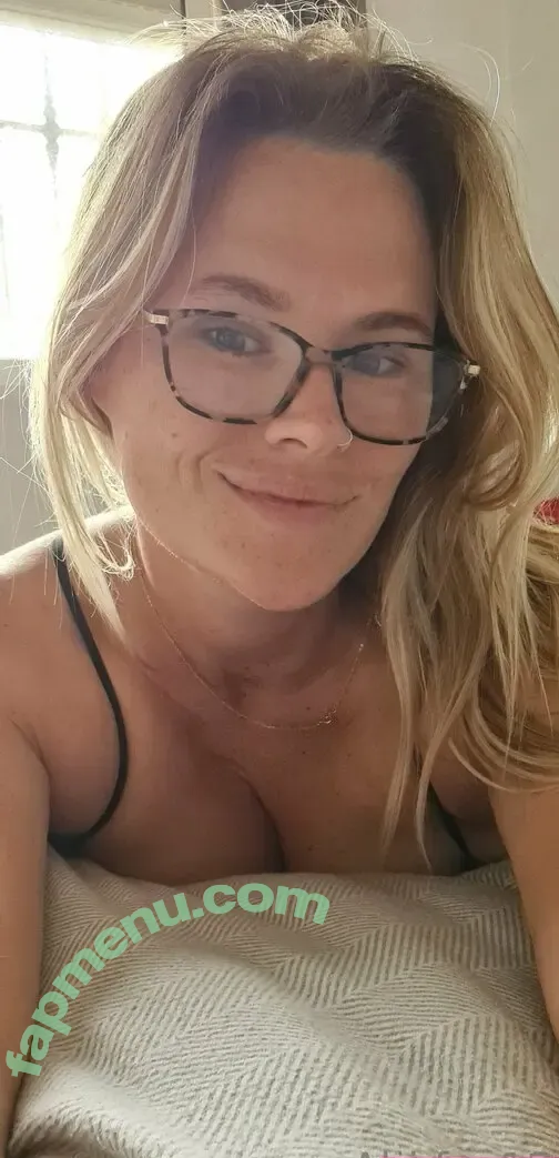 abifox12xxx nude photo #0083 (abi_fox12)