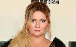 Abigail Breslin / abbienormal9 / yoabbaabba nude photo #0080