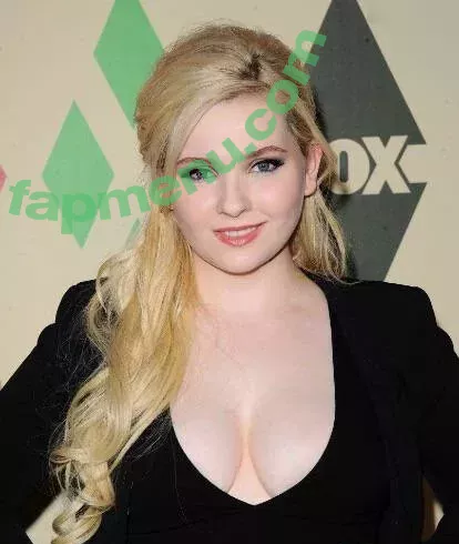 Abigail Breslin nude photo #0039 (abbienormal9 / yoabbaabba)