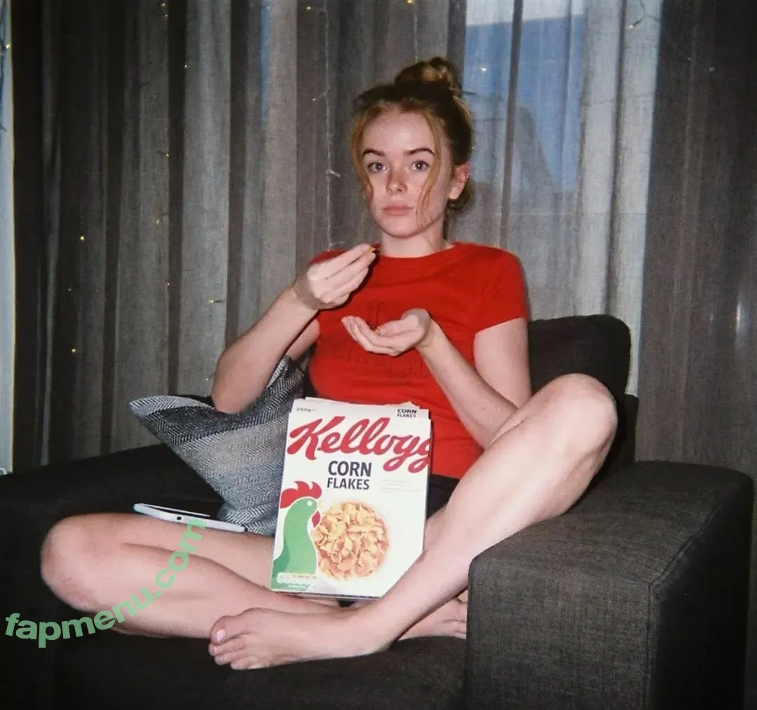 Abigail Cowan nude photo #0038 (abbeycowen)