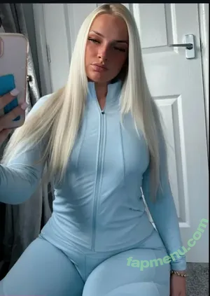 Abigail Holder / abigailholder0 / abigailholder__ / abigailholderrr nude photo #0064