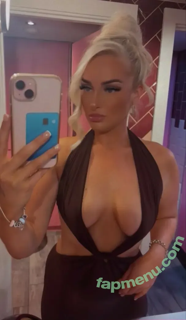 Abigail Holder nude photo #0008 (abigailholder0 / abigailholder__ / abigailholderrr)