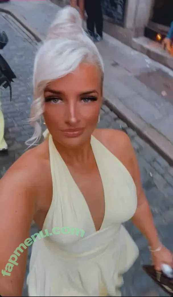 Abigail Holder nude photo #0042 (abigailholder0 / abigailholder__ / abigailholderrr)