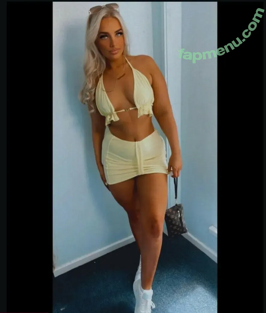 Abigail Holder nude photo #0074 (abigailholder0 / abigailholder__ / abigailholderrr)