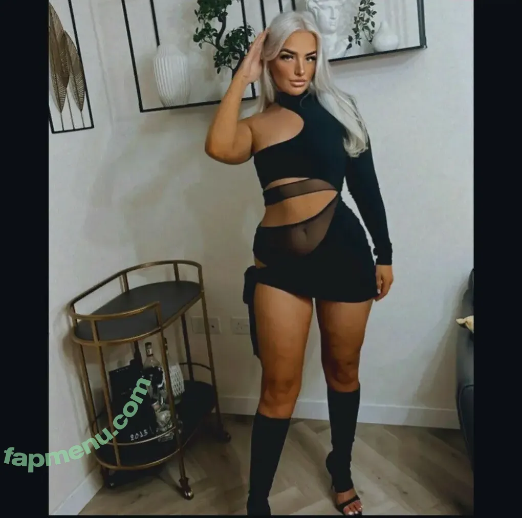 Abigail Holder nude photo #0082 (abigailholder0 / abigailholder__ / abigailholderrr)