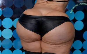  nude photo #0005