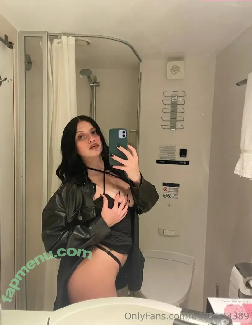 Abigail Lux nude photo #0003 (Abigaillux / lovelyabigaillux)