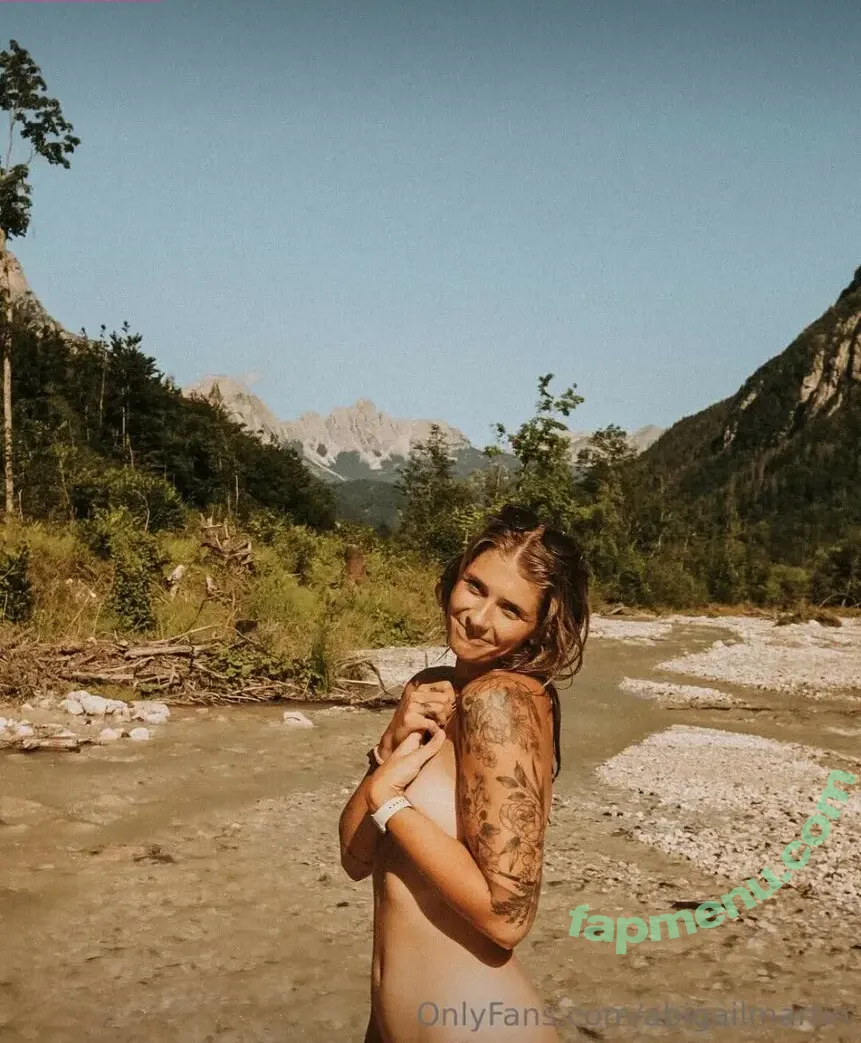 Abigail Martin nude photo #0023 (abigailhmartin / abigailmartin)