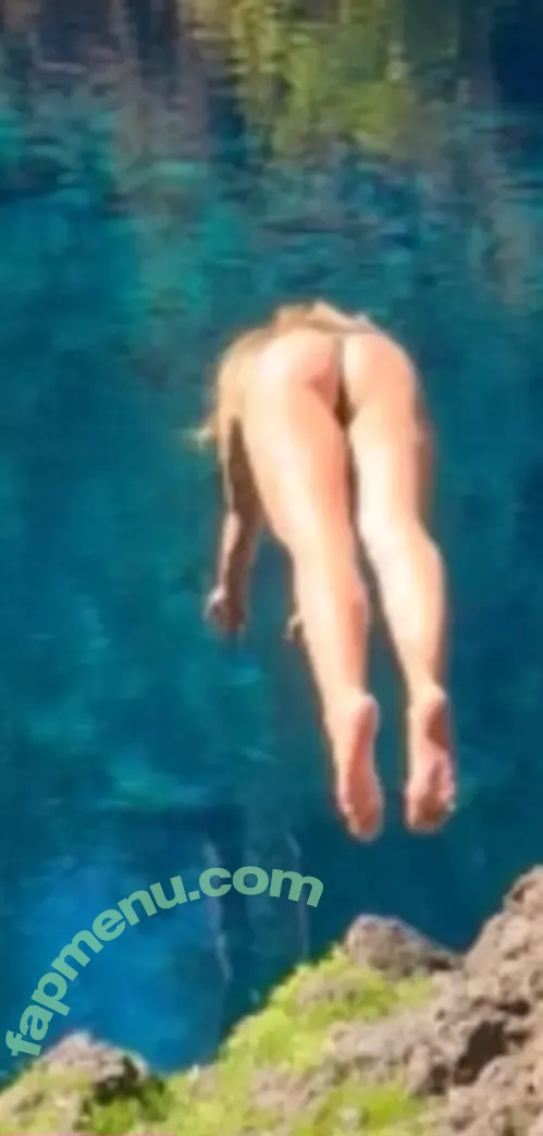 Abigail Martin nude photo #0303 (abigailhmartin / abigailmartin)