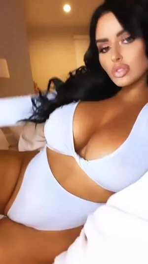 Abigail Ratchford / abigailratchford nude photo #0031