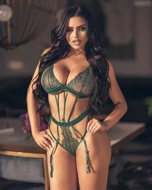 Abigail Ratchford / abigailratchford nude photo #0100