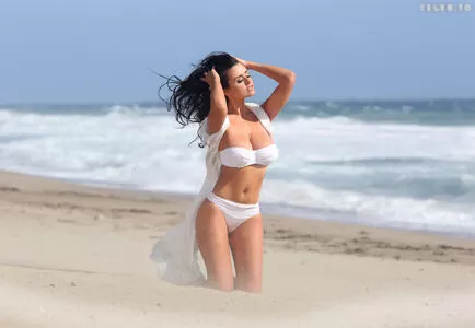 Abigail Ratchford / abigailratchford nude photo #0166