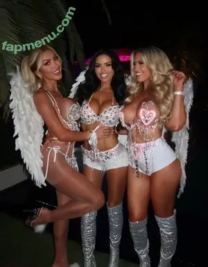 Abigail Ratchford / abigailratchford nude photo #0007