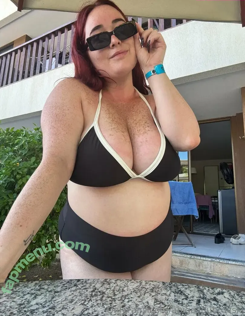 abigaildubrovski nude photo #0008 (abigailduhon)