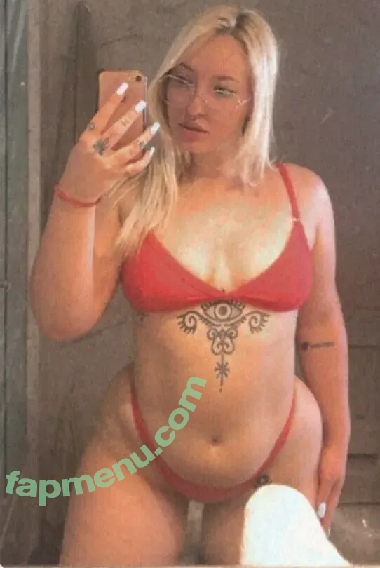 abigailnerea5 nude photo #0008 (abigail.nerea5)