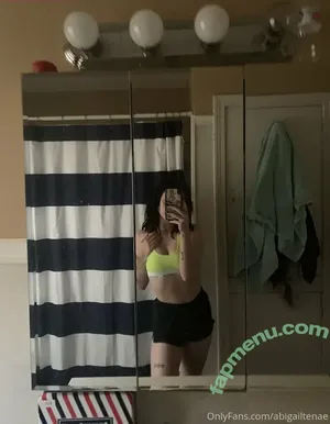 abigailtenae / plastcbugs nude photo #0009