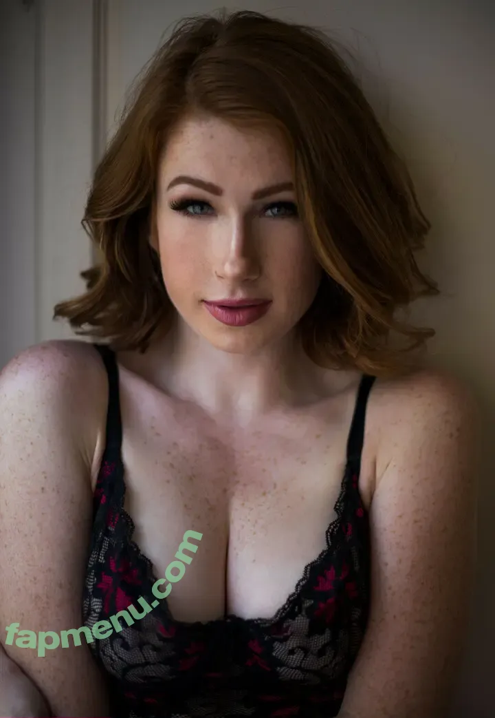 Abigale Mandler nude photo #0213 (abigalemandler)