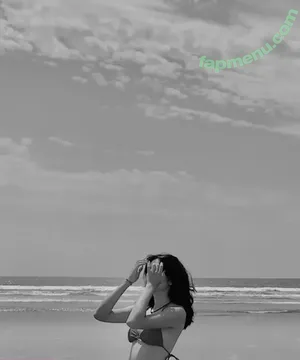 Abisicari / Abisicarii nude photo #0008