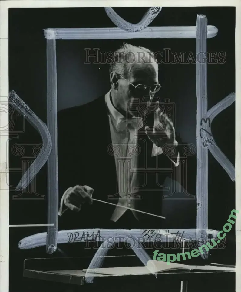 abravanel nude photo #0001 (abravanel)