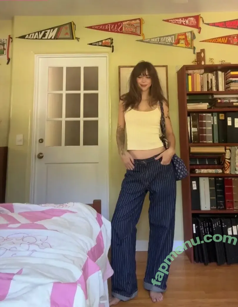 Acacia Kersey nude photo #0216 (acaciacutey / acaciakersey / acacxa / caciakersey)