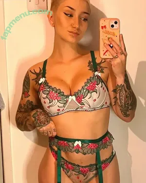  nude photo #0004