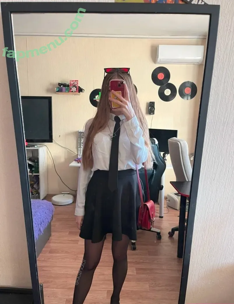 acenat0r nude photo #0081 (acenat0r)