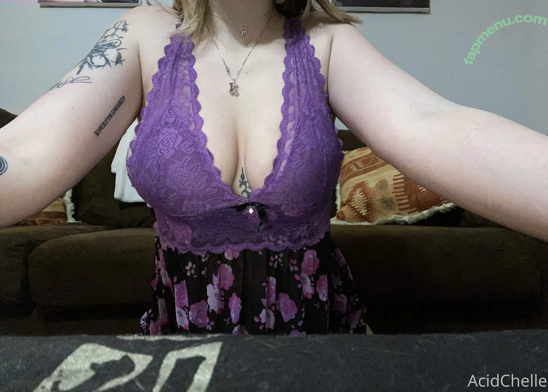 Acidchelle nude photo #0030 (Chelleshock666 / chellesilverstein)