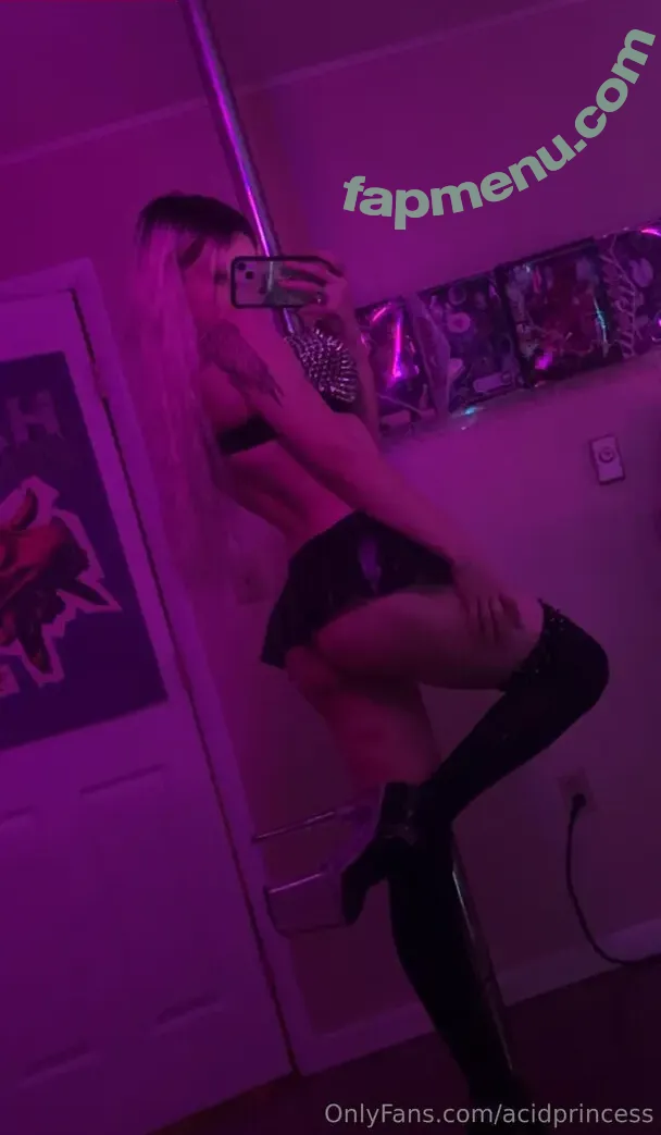acidprincess nude photo #0035 (acid_princesss)