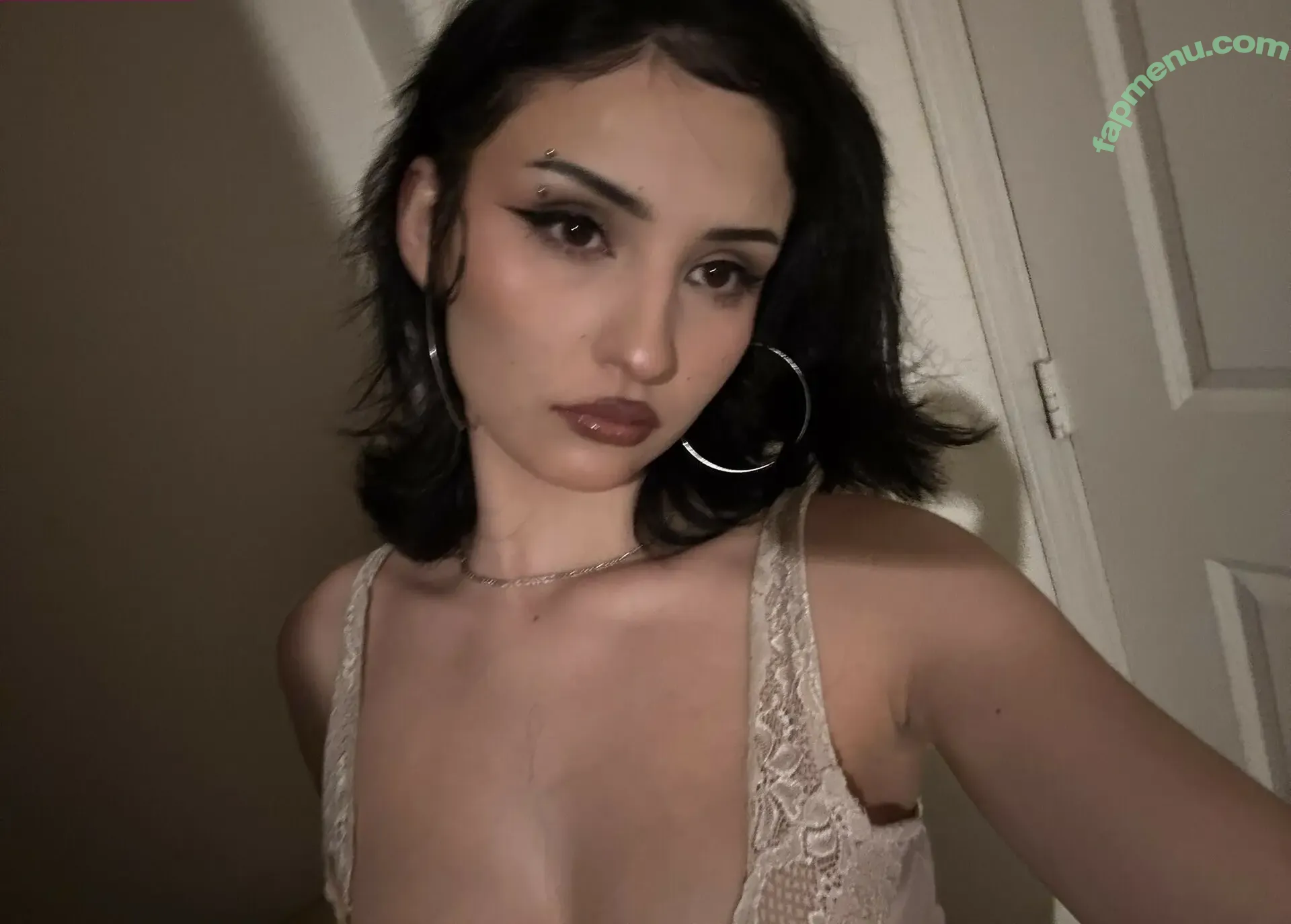 aconitumlilah nude photo #0014 (lialovely13)