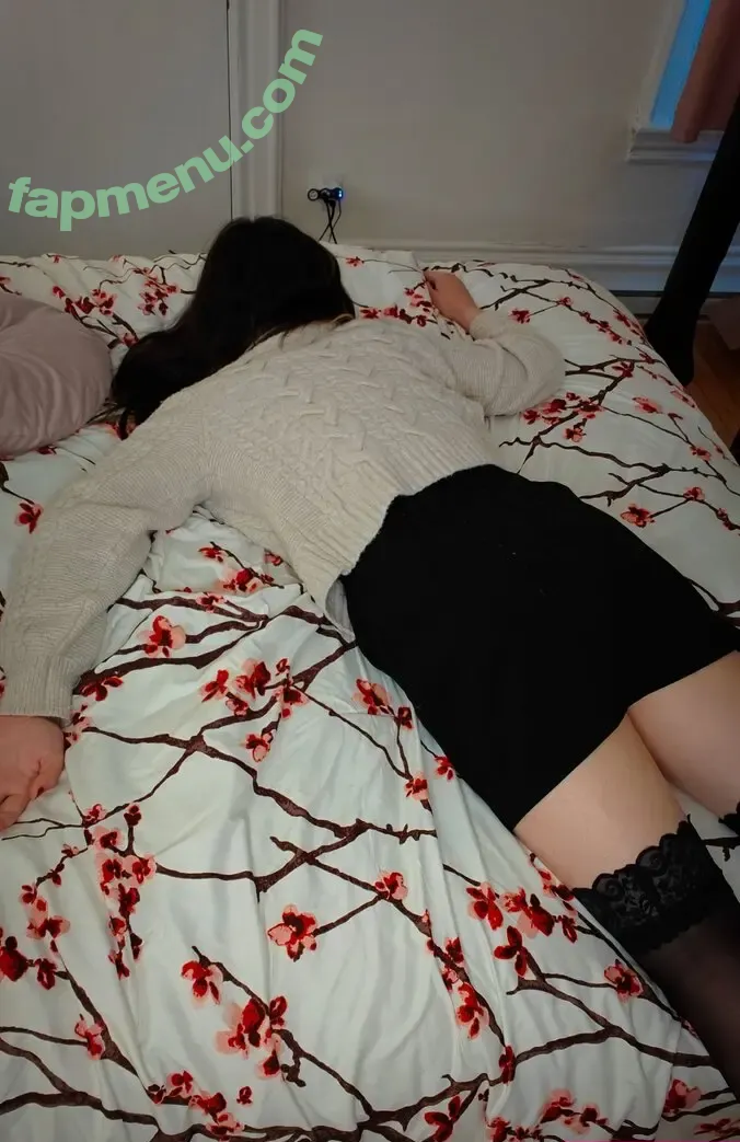 ActuallyApril nude photo #0056 (ItsActuallyApril / oh_itsjustapril)