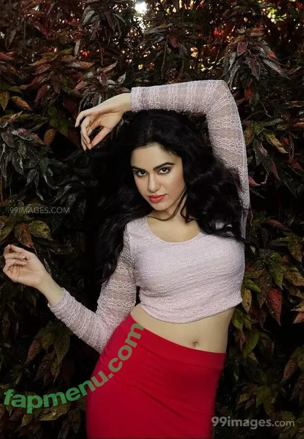 Adah Sharma nude photo #0161 (adah_ki_adah)