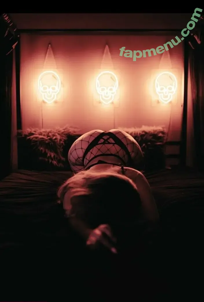 Adalin3_29 nude photo #0094 (adalin3 / honey_adalin3)