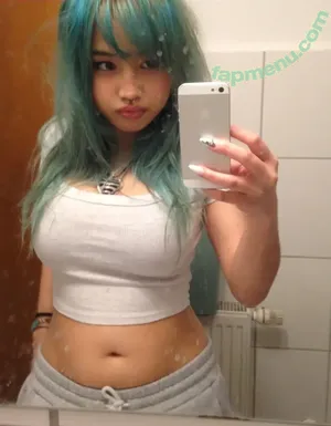  nude photo #0004