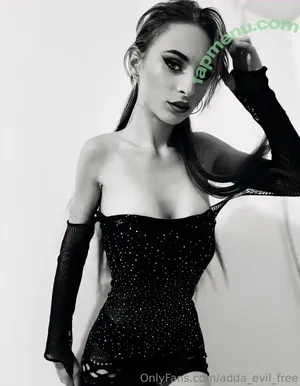  nude photo #0001