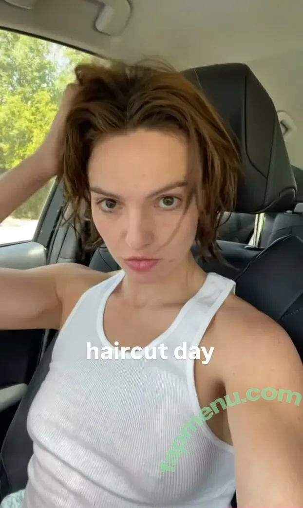 Addie Weyrich nude photo #0003 (addieyomind)