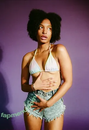  nude photo #0002