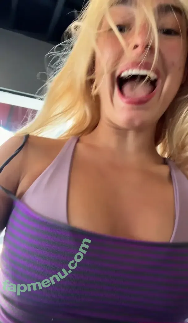 Addison Rae nude photo #0539 (addie_the_baddie / addisonraee)