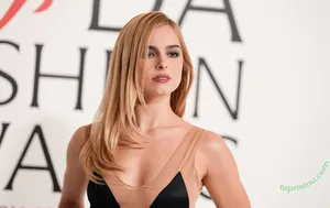 Addison Rae / addie_the_baddie / addisonraee nude photo #1585