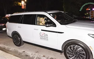 Addison Rae / addie_the_baddie / addisonraee nude photo #1632