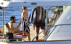 Addison Rae / addie_the_baddie / addisonraee nude photo #1713