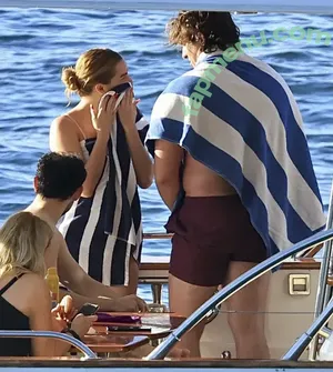 Addison Rae / addie_the_baddie / addisonraee nude photo #1732